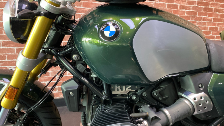 24MY BMW R12 Ninet